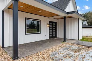 188 Hill St, Anderson, TX 77830 - Photo 1