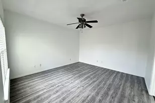 10023 Date Meadow Ln, Tomball, TX 77375 - Photo 11