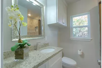 5611 Arboles Drive, Houston, TX 77035 - Photo 7