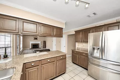 7607 Plumtree Forest Cir Circle, Houston, TX 77095 - Photo 17