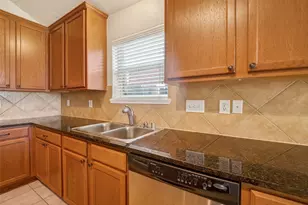 2507 Cypress Springs Ct, Pearland, TX 77584 - Photo 15