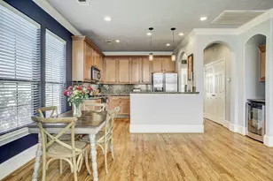 1364 Studer St, Houston, TX 77007 - Photo 7