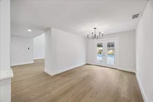 11947 Fawnview Dr, Houston, TX 77070 - Photo 9