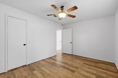 218 Oxford Drive, Conroe, TX 77303 - Photo 33