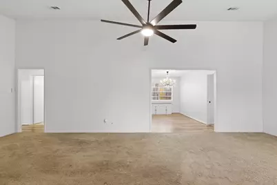 218 Oxford Drive, Conroe, TX 77303 - Photo 11