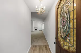 218 Oxford Dr, Conroe, TX 77303 - Photo 5