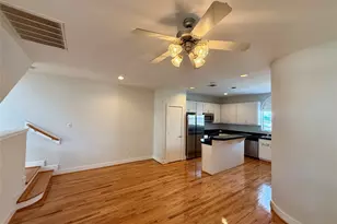 9833 Sandra Ann Ct, Houston, TX 77025 - Photo 15