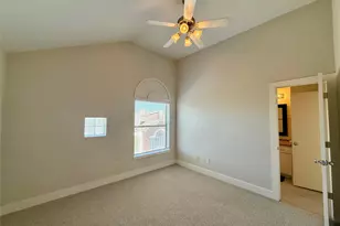 9833 Sandra Ann Ct, Houston, TX 77025 - Photo 25