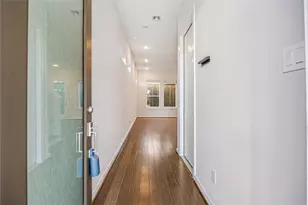 624 Thornton Oaks Ln, Houston, TX 77018 - Photo 3