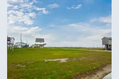 12922 Jean Lafitte Drive, Freeport, TX 77541 - Photo 3