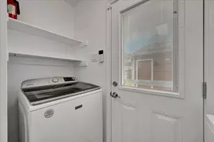 17287 Saturn Ln, Houston, TX 77058 - Photo 17