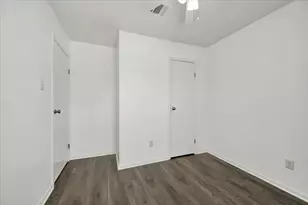17287 Saturn Ln, Houston, TX 77058 - Photo 39