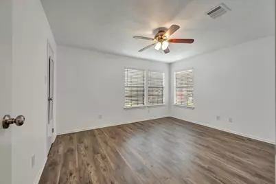 17287 Saturn Lane, Houston, TX 77058 - Photo 21