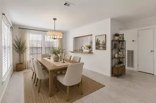 17287 Saturn Ln, Houston, TX 77058 - Photo 5