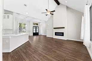 2650 Fountain View St, New Caney, TX 77357 - Photo 3