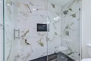 824 S 37th St, Nederland, TX 77627 - Photo 13