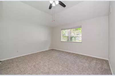 16035 Hollow Rock Drive, Houston, TX 77070 - Photo 7