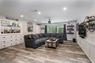 1971 O'Grady Dr, Conroe, TX 77304 - Photo 11