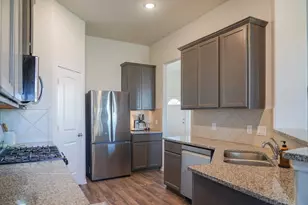 1115 Brahma Cir, East Bernard, TX 77435 - Photo 7