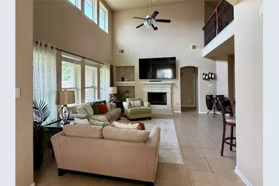 6846 Fitzgerald Court, Sugar Land, TX 77479 - Photo 11