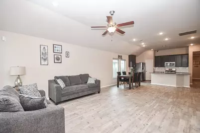 8730 Trenton Landing Lane, Richmond, TX 77407 - Photo 7