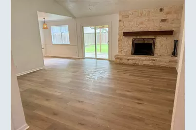 1100 N Heron Drive, Seabrook, TX 77586 - Photo 3