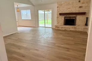 1100 N Heron Dr, Seabrook, TX 77586 - Photo 3