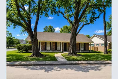 6123 Lynbrook Drive, Houston, TX 77057 - Photo 1