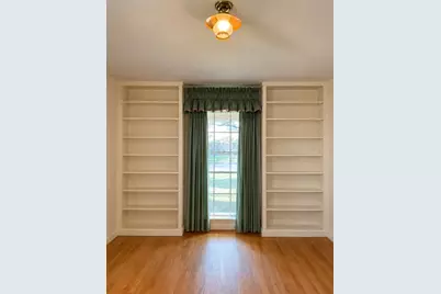 6123 Lynbrook Drive, Houston, TX 77057 - Photo 15