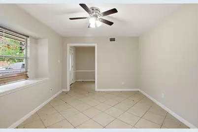 6046 W Airport Boulevard, Houston, TX 77035 - Photo 19
