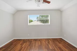 6046 W Airport Blvd, Houston, TX 77035 - Photo 25