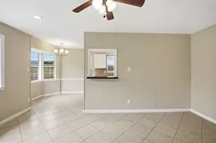 6046 W Airport Blvd, Houston, TX 77035 - Photo 9