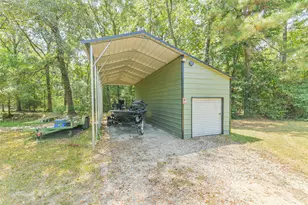 200 Chris Ln, Shepherd, TX 77371 - Photo 37