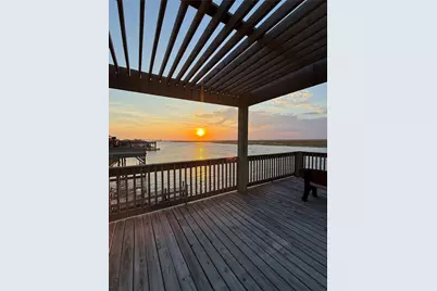 1283 County Road 230, Sargent, TX 77414 - Photo 5