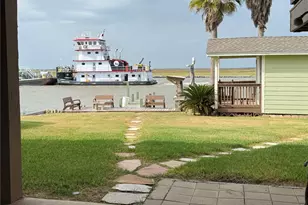 1283 County Rd 230, Sargent, TX 77414 - Photo 33