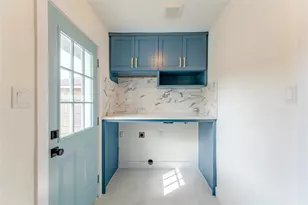 6027 Valkeith Dr, Houston, TX 77096 - Photo 29