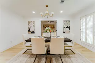 6027 Valkeith Dr, Houston, TX 77096 - Photo 9