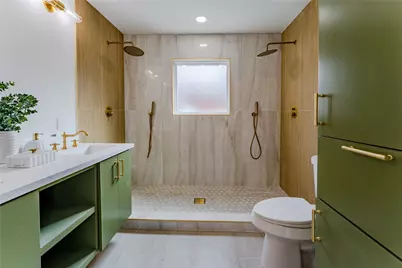 6027 Valkeith Drive, Houston, TX 77096 - Photo 21