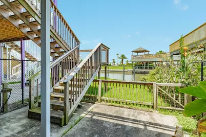 46 Harbour Circle, Galveston, TX 77554 - Photo 11