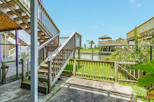 46 Harbour Circle, Galveston, TX 77554 - Photo 11