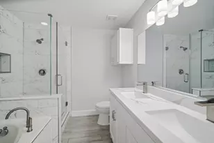 3116 Creek Bank Ln, Pearland, TX 77581 - Photo 19