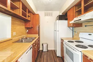 4441 Old College Rd, Bryan, TX 77801 - Photo 7