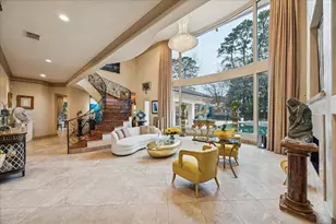 24 E Shady Ln, Houston, TX 77063 - Photo 7