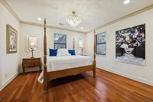 24 E Shady Ln, Houston, TX 77063 - Photo 35