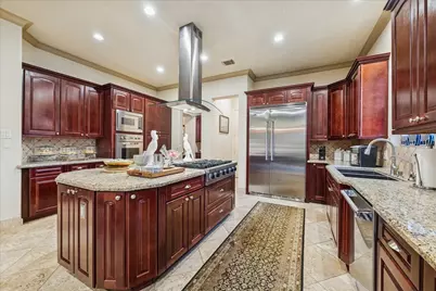 24 E Shady Lane, Houston, TX 77063 - Photo 23