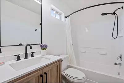 5404 Rio Alamo Street, Rosharon, TX 77583 - Photo 13