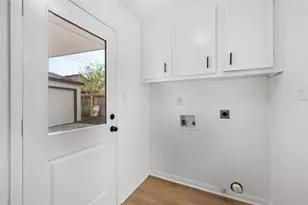 12403 Shannon Hills Dr, Houston, TX 77099 - Photo 23