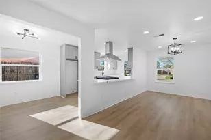 12403 Shannon Hills Dr, Houston, TX 77099 - Photo 13