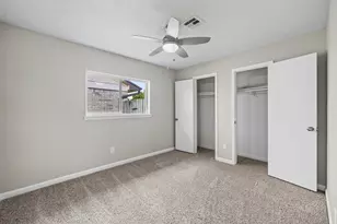 2402 Colonial Ridge Dr, Friendswood, TX 77546 - Photo 29