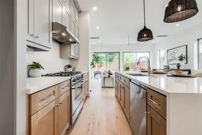 116 E 23rd Street, Houston, TX 77008 - Photo 13